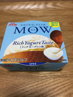 「森永 MOW リッチヨーグルト味 カップ140ml」のクチコミ画像 by こまつなさん