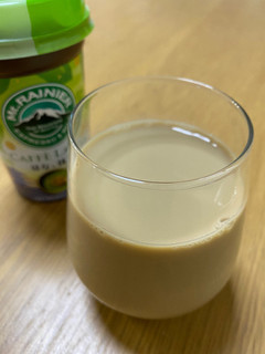 「マウントレーニア カフェラッテ ほな、抹茶 カップ240ml」のクチコミ画像 by ちいぼうさん