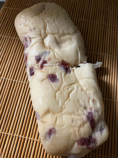 「第一パン クランベリーチーズ 袋1個」のクチコミ画像 by gologoloさん