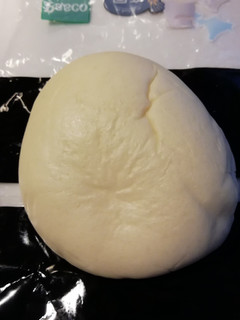 「Pasco 国産小麦のチーズクリームパン 袋1個」のクチコミ画像 by とくめぐさん