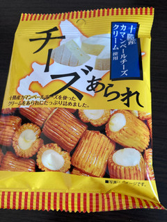 「きらら 十勝カマンベールチーズあられ 袋38g」のクチコミ画像 by chan-manaさん