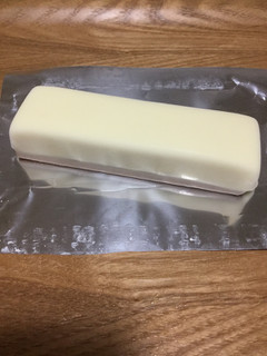 「セブンプレミアム まるでチーズケーキのようなチーズスティック 袋61ml」のクチコミ画像 by こまつなさん