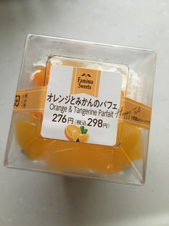 「ファミリーマート オレンジとみかんのパフェ」のクチコミ画像 by まるちゃーんさん