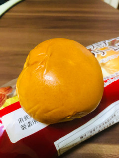 「ヤマザキ 薄皮 ローストアーモンドクリームパン 袋5個」のクチコミ画像 by いもんぬさん