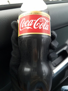 「コカ・コーラ コカ・コーラ ゼロカフェイン ペット500ml」のクチコミ画像 by nag～ただいま留守にしております～さん