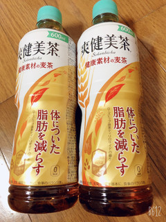 「コカ・コーラ 爽健美茶 健康素材の麦茶 ペット600ml」のクチコミ画像 by なしなしなしなしさん