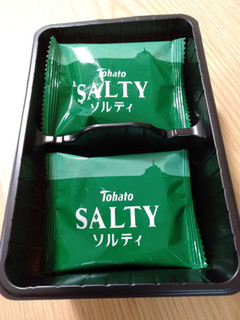 「東ハト ソルティ 4種のナッツ 袋10枚」のクチコミ画像 by maki01さん