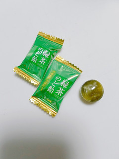 「扇雀 宇治抹茶入り緑茶のど飴 袋95g」のクチコミ画像 by nag～ただいま留守にしております～さん