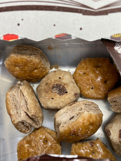 「ロッテ チョコを味わうパイの実 深みショコラ 箱69g」のクチコミ画像 by 好物は栗さん