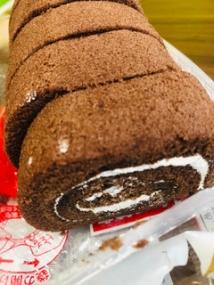 「ヤマザキ 5つに切ったロールケーキ チョコ 袋5個」のクチコミ画像 by いもんぬさん