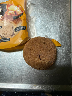 「シャトレーゼ デザートクッキーシューアイス ローストバターキャラメル 袋1個」のクチコミ画像 by 祥ちゃんさん