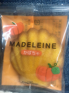 「銀座コージーコーナー かぼちゃマドレーヌ 袋1個」のクチコミ画像 by おいもんまんさん