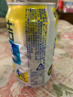 「KIRIN 氷結 無糖レモン Alc.4％ 缶350ml」のクチコミ画像 by ジャミ719さん