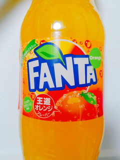 「コカ・コーラ ファンタ オレンジ ペット1.5L」のクチコミ画像 by nag～ただいま留守にしております～さん
