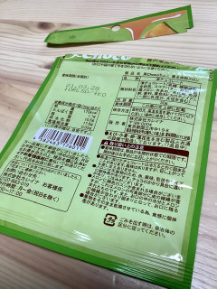 「バイフィフティ 実Chocoちょこ 香る赤肉メロン 袋30g」のクチコミ画像 by 焼き芋焼酎さん