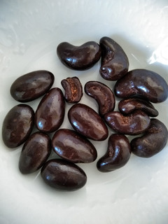 「ローソン ダブルナッツのチョコレート」のクチコミ画像 by まめぱんださん