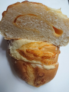 「ヤマザキ チーズ＆チーズロール 袋1個」のクチコミ画像 by レビュアーさん