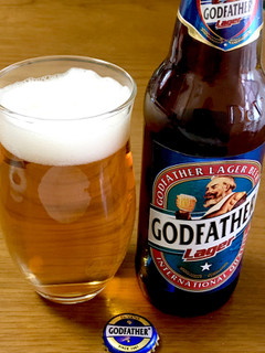 「Devans Modern Breweries Ltd GODFATHER LAGER 瓶330ml」のクチコミ画像 by ビールが一番さん