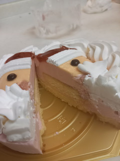 「カンパーニュ サンタのケーキ パック1個」のクチコミ画像 by レビュアーさん