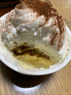 「ローソン Uchi Cafe’ SWEETS Specialite 雪めくティラミス」のクチコミ画像 by しましまのしまさん
