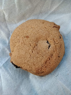 「不二家 チョコチップクッキー バニラ 袋9枚」のクチコミ画像 by まめぱんださん