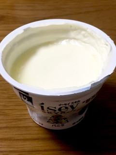 「日本ルナ Isey SKYR バニラ カップ120g」のクチコミ画像 by ビールが一番さん