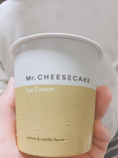 「セブン-イレブン ミスターチーズケーキ アイスクリーム カップ130ml」のクチコミ画像 by しるげんこさん