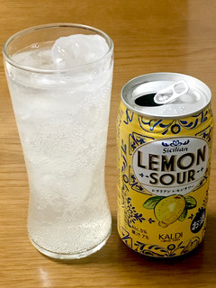 「カルディ シチリアンレモンサワー 缶350ml」のクチコミ画像 by ビールが一番さん