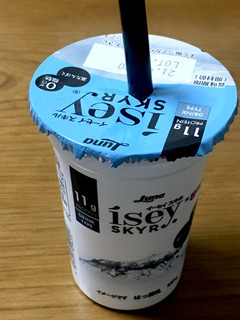 「日本ルナ Isey SKYR ドリンクタイプ カップ150g」のクチコミ画像 by ビールが一番さん