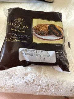 「ローソン GODIVA ビーフカレーパン」のクチコミ画像 by takakage_Kさん