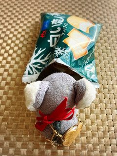 「森永 白い恋人サンドアイス 袋75ml」のクチコミ画像 by コアラさん