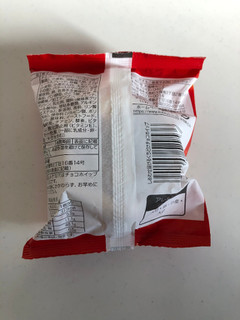 「神戸屋 しあわせ届ける チョコくりぃむぱん 袋1個」のクチコミ画像 by こつめかわうそさん