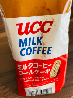 「神戸屋 ucc COFFEE ミルクコーヒーロールケーキ」のクチコミ画像 by いもんぬさん