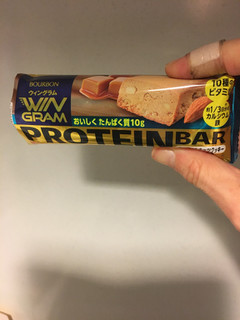 「ブルボン ウィングラム プロテインバー キャラメルナッツクッキー 袋40g」のクチコミ画像 by まるちゃーんさん