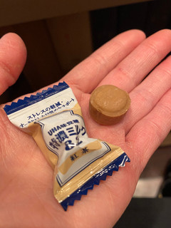 「UHA味覚糖 特濃ミルク8.2 紅茶 袋93g」のクチコミ画像 by gologoloさん