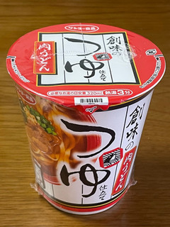 「サンヨー食品 創味のつゆ仕立て 肉うどん カップ67g」のクチコミ画像 by ビールが一番さん