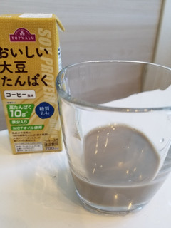 「トップバリュ おいしい大豆たんぱく コーヒー風味 パック200ml」のクチコミ画像 by 食い倒れ太郎さん