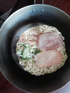 「キンレイ なべやき屋キンレイ お水がいらない 東京醤油らぁ麺 袋485g」のクチコミ画像 by タータンさん