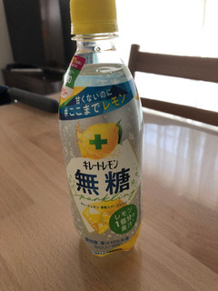 「ポッカサッポロ キレートレモン 無糖スパークリング ペット500ml」のクチコミ画像 by こつめかわうそさん