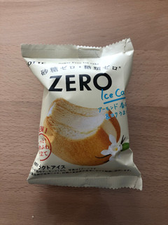 「ロッテ ZERO アイスケーキ 袋44ml」のクチコミ画像 by こつめかわうそさん