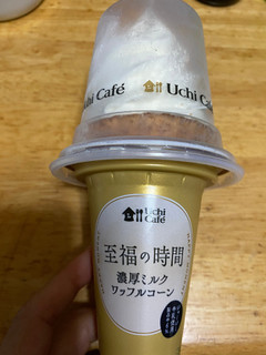 「ローソン Uchi Cafe’ SWEETS 濃厚ミルクワッフルコーン カップ180ml」のクチコミ画像 by jasminesatoさん