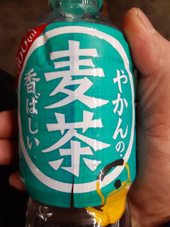 「コカ・コーラ やかんの麦茶 from 一 ペット600ml」のクチコミ画像 by Taresuさん