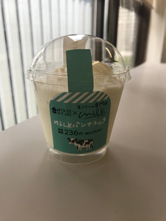 「ローソン Uchi Cafe’×Milk MILKパンナコッタ」のクチコミ画像 by ねこねこりんさん