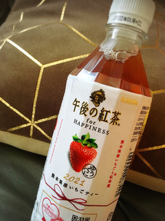 「KIRIN 午後の紅茶 for HAPPINESS 熊本県産いちごティー ペット500ml」のクチコミ画像 by kafuruさん