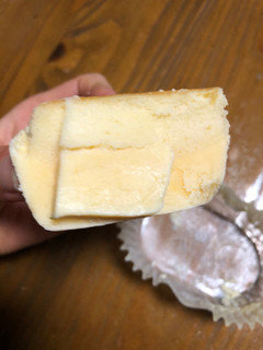 「ヤマザキ 北海道チーズ蒸しケーキのとろけるぷりん 袋1個」のクチコミ画像 by ぐっちーずさん