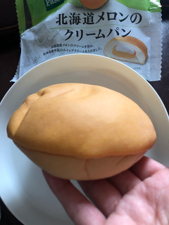 「Pasco 北海道メロンのクリームパン 袋1個」のクチコミ画像 by レビュアーさん