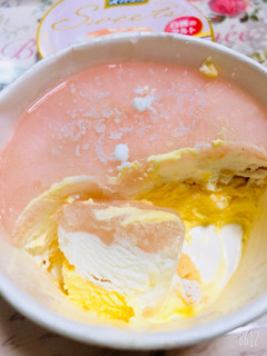 「明治 エッセル スーパーカップ Sweet‘s 白桃のタルト カップ172ml」のクチコミ画像 by なしなしなしなしさん
