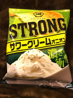 「湖池屋 STRONG ポテトチップス サワークリームオニオン 袋56g」のクチコミ画像 by えいたろうさん