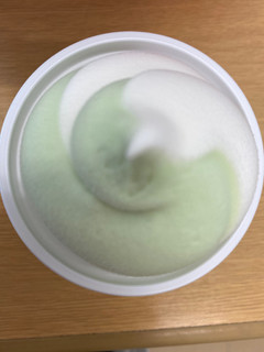 「SEIKA 南国白くま練乳ソフト メロン味」のクチコミ画像 by 好物は栗さん