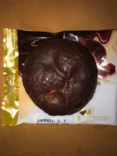 「ヤマザキ 生チョコ仕立てのザクザククッキーシュー 袋1個」のクチコミ画像 by ぐっちーずさん